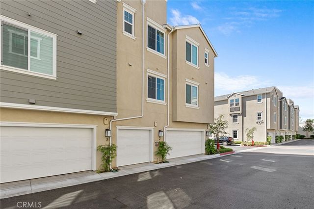 16432 Whittier Boulevard 2, Whittier, CA 90603