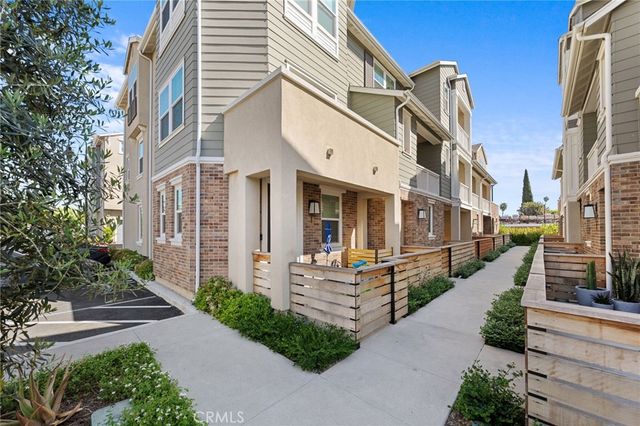 16432 Whittier Boulevard 2, Whittier, CA 90603