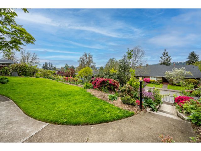 2540 LINCOLN St, Eugene, OR 97405