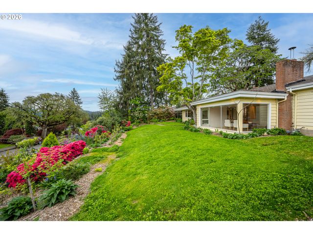 2540 LINCOLN St, Eugene, OR 97405