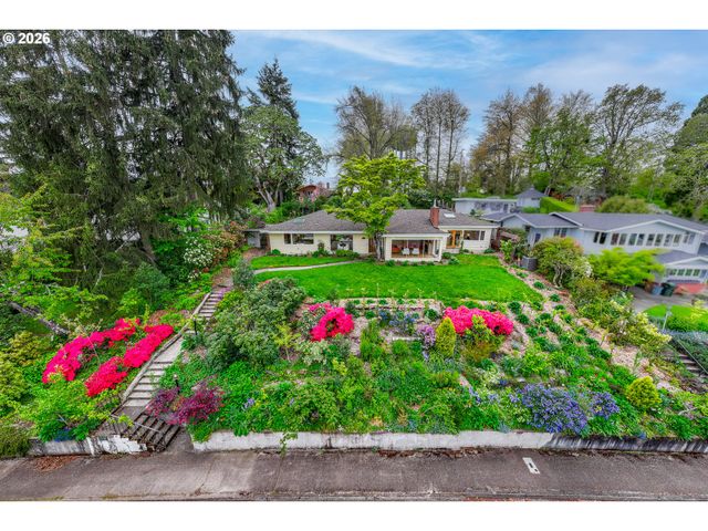 2540 LINCOLN St, Eugene, OR 97405