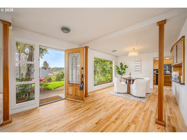 2540 LINCOLN St, Eugene, OR 97405