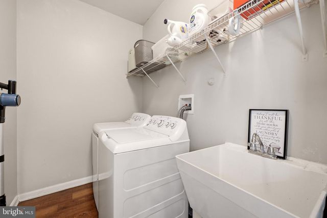 49 PEBBLE CIR, Charles Town, WV 25414