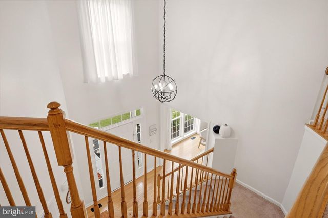 49 PEBBLE CIR, Charles Town, WV 25414