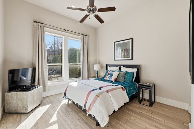 6840 Casa Loma Avenue, Dallas, TX 75214