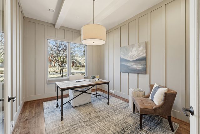 6840 Casa Loma Avenue, Dallas, TX 75214