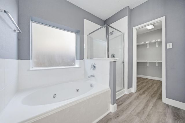 2810 Lockeridge Pines Drive, Spring, TX 77386