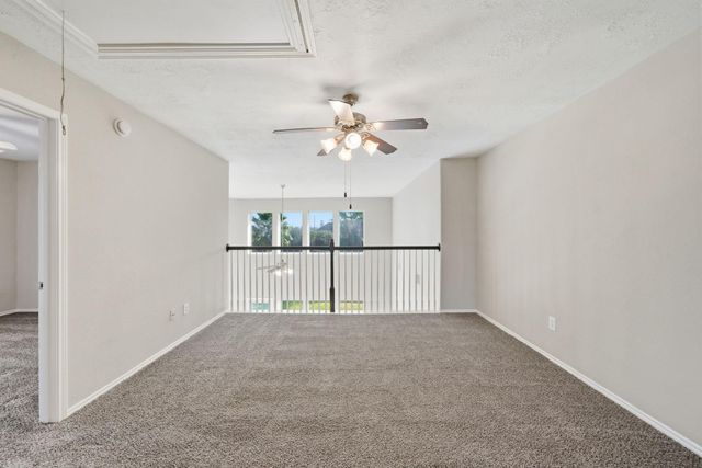 2810 Lockeridge Pines Drive, Spring, TX 77386