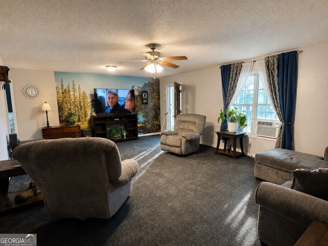 839 Cannafax Road, Barnesville, GA 30204