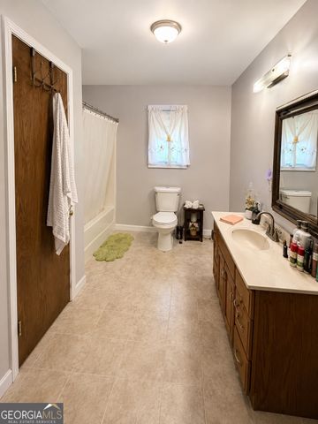 839 Cannafax Road, Barnesville, GA 30204