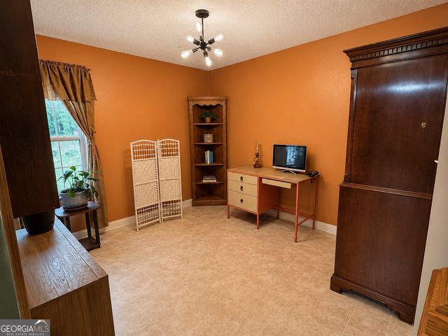 839 Cannafax Road, Barnesville, GA 30204
