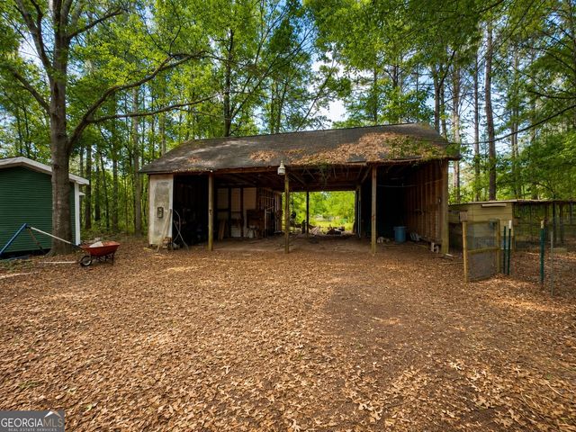 839 Cannafax Road, Barnesville, GA 30204