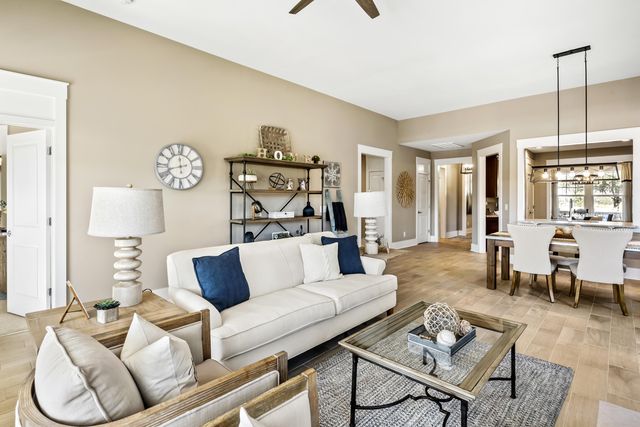 477 Hundred Oaks Parkway, Summerville, SC 29483