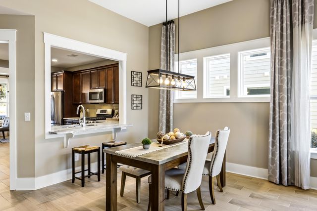 477 Hundred Oaks Parkway, Summerville, SC 29483