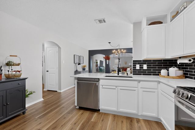 2806 Englenook Drive, Seagoville, TX 75159