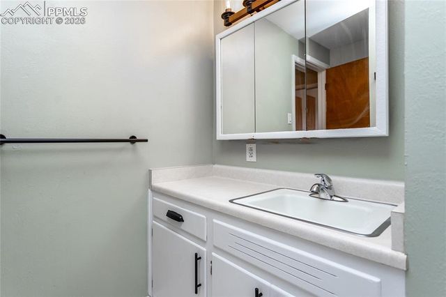 2923 Virginia Avenue, Colorado Springs, CO 80907