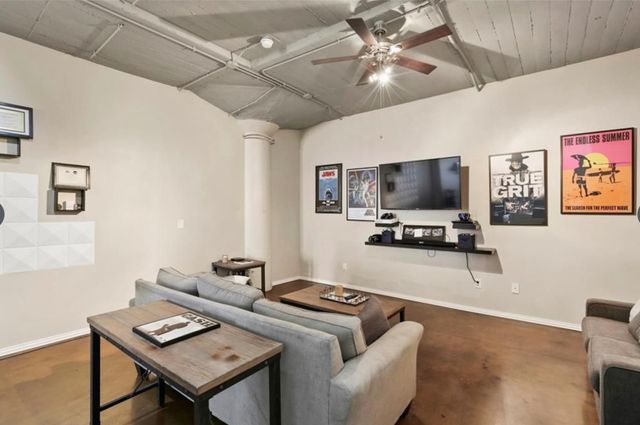 1122 Jackson Street 916, Dallas, TX 75202