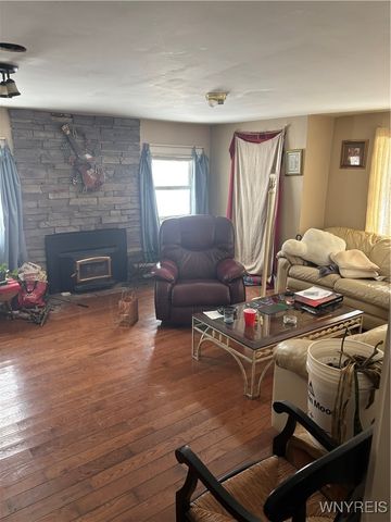 481 Poplar Avenue, Evans, NY 14006