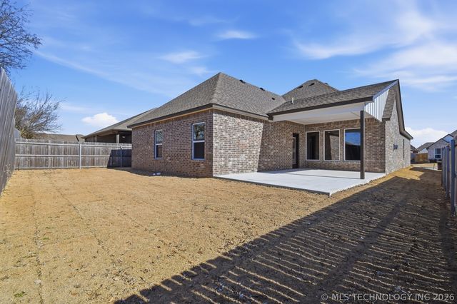 1218 N Elder Avenue, Broken Arrow, OK 74012