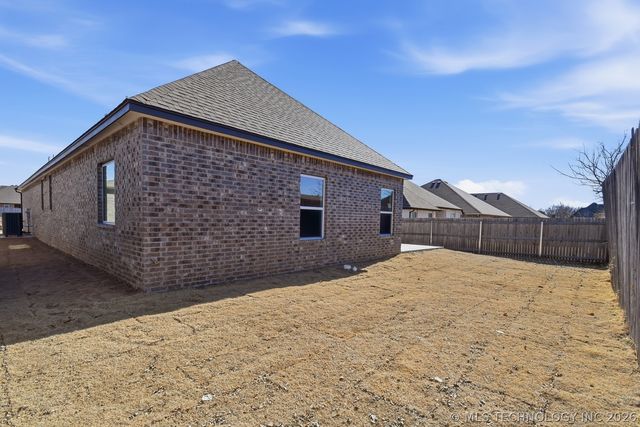 1218 N Elder Avenue, Broken Arrow, OK 74012
