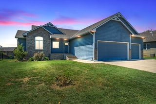 4858 N Emerald Court, Maize, KS 67101