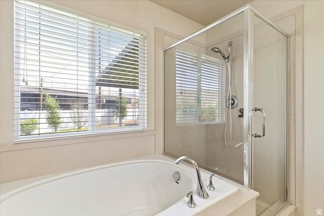 949 E CHRIS CIR, Clearfield, UT 84015