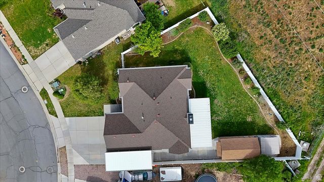 949 E CHRIS CIR, Clearfield, UT 84015