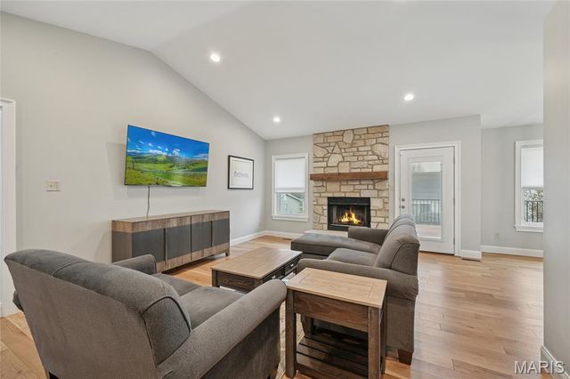 3705 Olsney Drive, St Charles, MO 63303