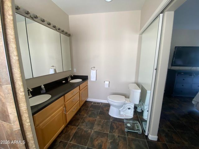 2330 S Eno Avenue, Apache Junction, AZ 85119