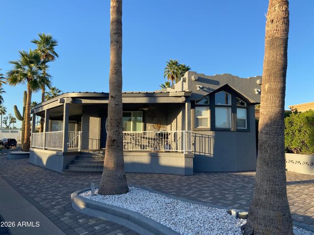 2330 S Eno Avenue, Apache Junction, AZ 85119