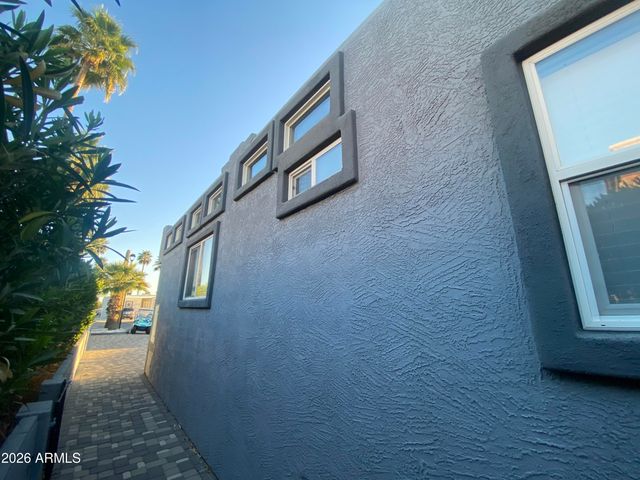 2330 S Eno Avenue, Apache Junction, AZ 85119