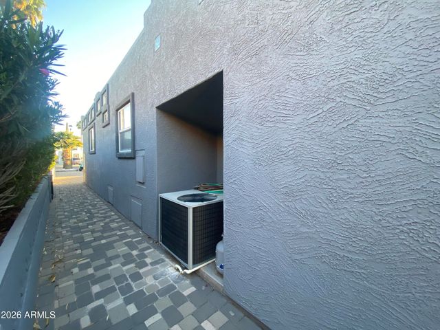 2330 S Eno Avenue, Apache Junction, AZ 85119