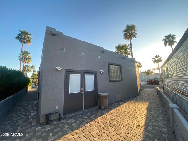 2330 S Eno Avenue, Apache Junction, AZ 85119