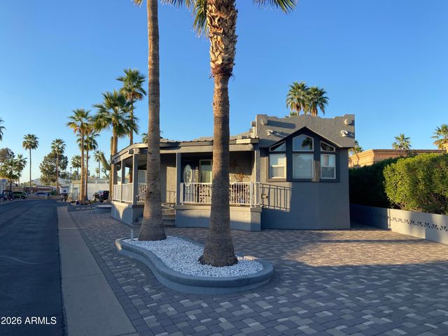 2330 S Eno Avenue, Apache Junction, AZ 85119