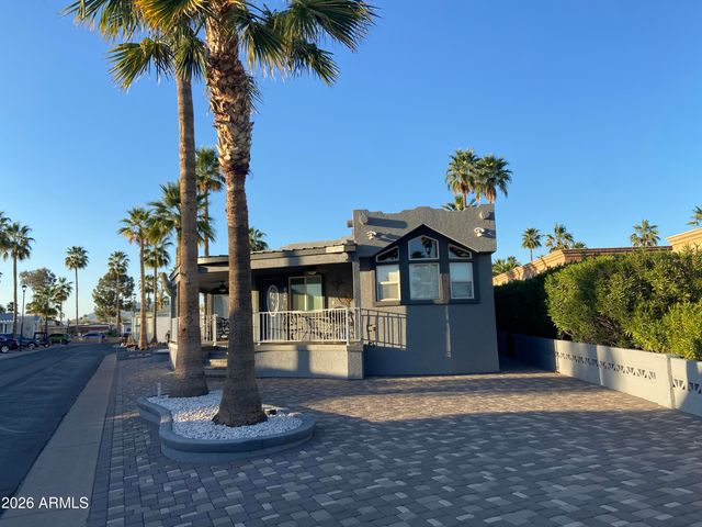 2330 S Eno Avenue, Apache Junction, AZ 85119