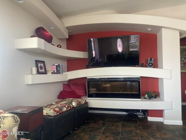 2330 S Eno Avenue, Apache Junction, AZ 85119