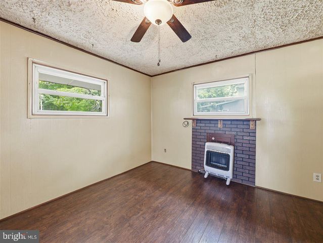 814 TRITAPOE DR, Knoxville, MD 21758