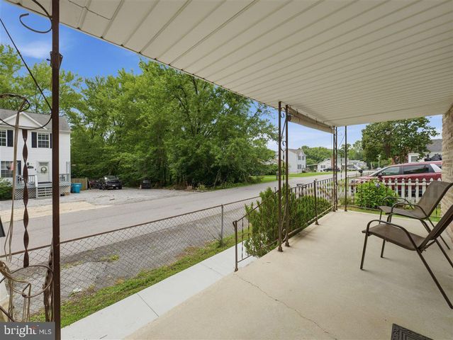 814 TRITAPOE DR, Knoxville, MD 21758