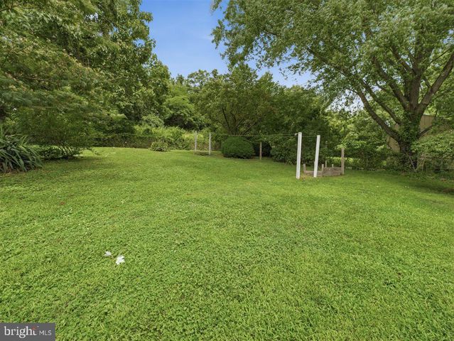 814 TRITAPOE DR, Knoxville, MD 21758