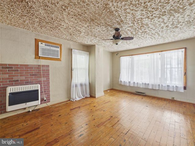 814 TRITAPOE DR, Knoxville, MD 21758