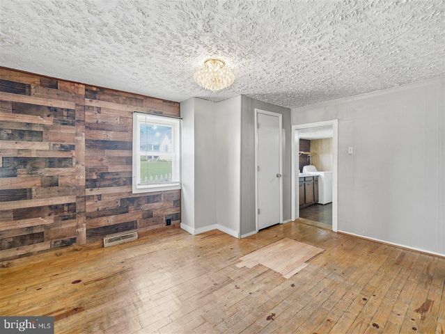 814 TRITAPOE DR, Knoxville, MD 21758
