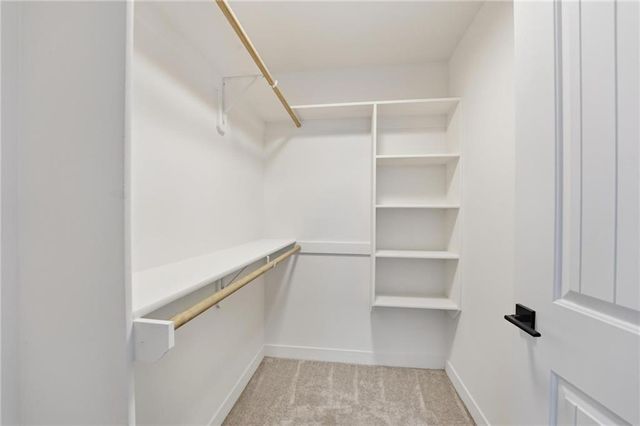 217 NW Orchard Court, Lee's Summit, MO 64063