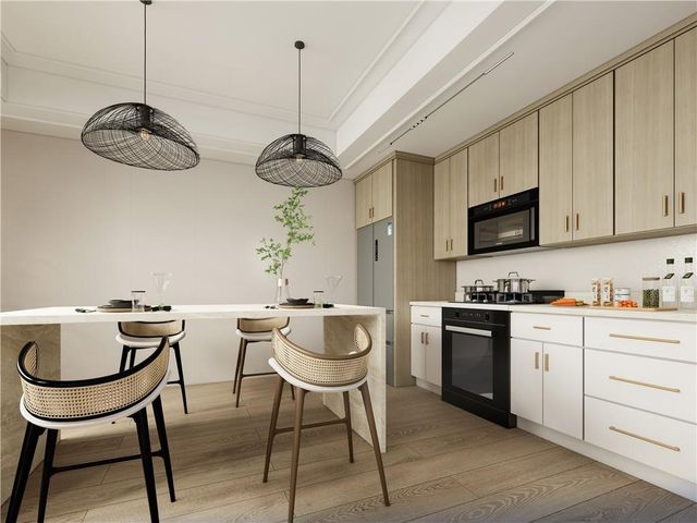 217 NW Orchard Court, Lee's Summit, MO 64063