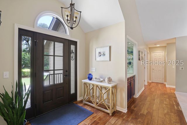 6 Governors Ln, Hilton Head Island, SC 29928