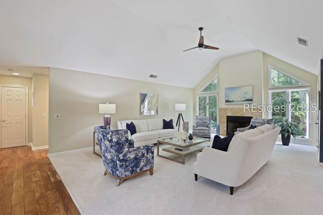 6 Governors Ln, Hilton Head Island, SC 29928