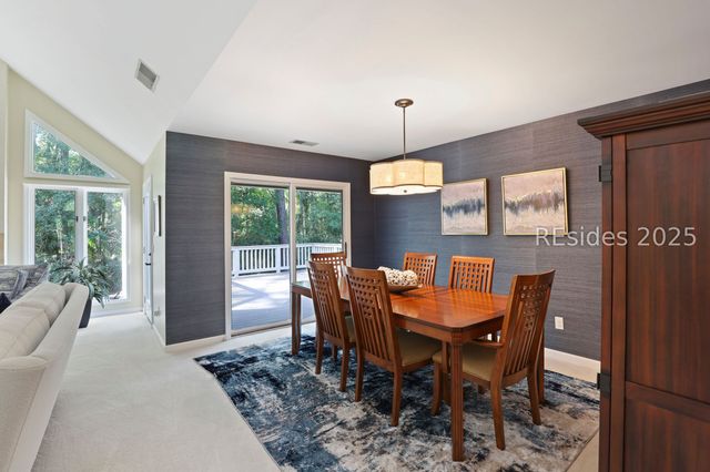 6 Governors Ln, Hilton Head Island, SC 29928