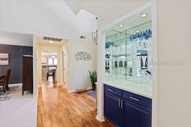 6 Governors Ln, Hilton Head Island, SC 29928