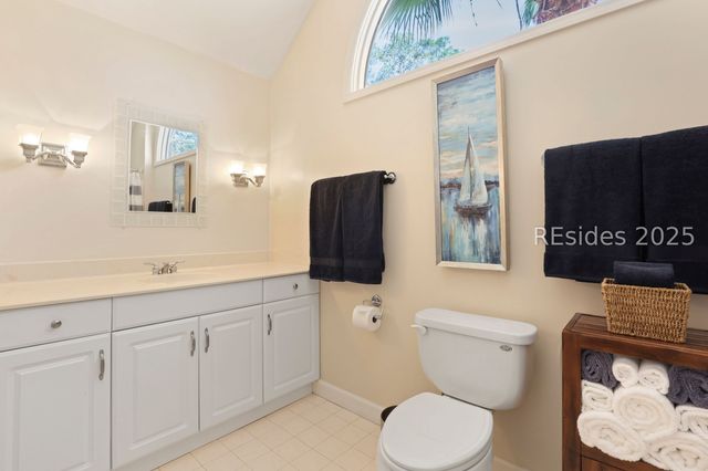 6 Governors Ln, Hilton Head Island, SC 29928