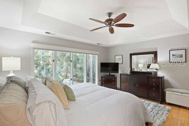 6 Governors Ln, Hilton Head Island, SC 29928