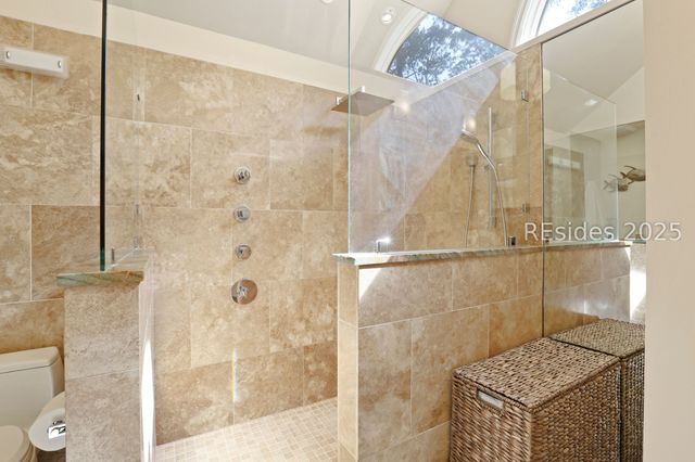 6 Governors Ln, Hilton Head Island, SC 29928